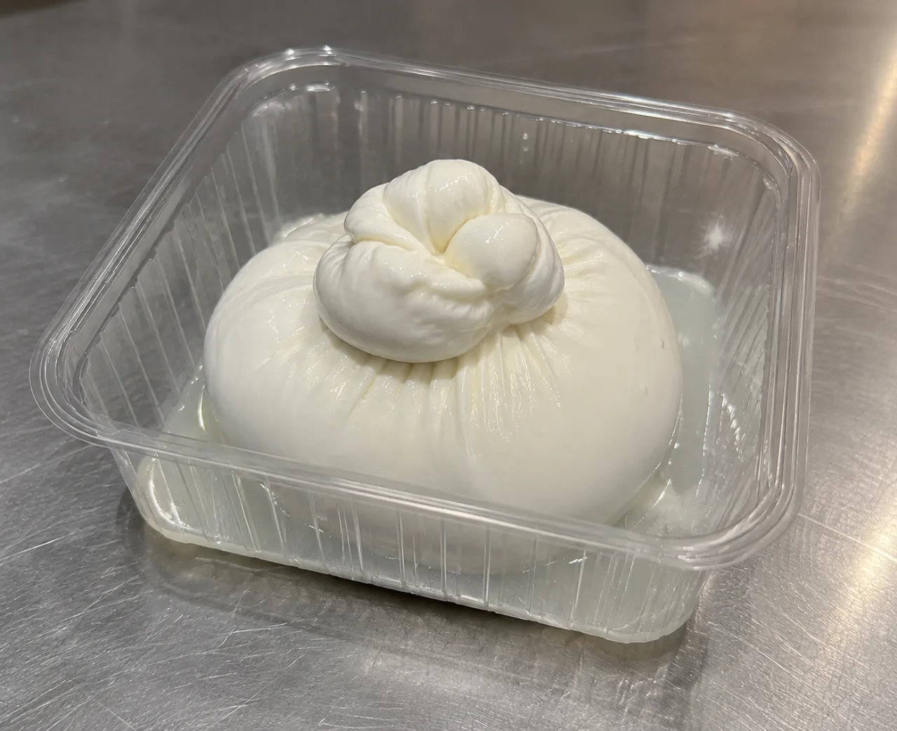 Burrata — Quesos artesanal de Il Raviolo Bottega